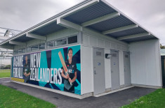 Cravo Block Toilets 2