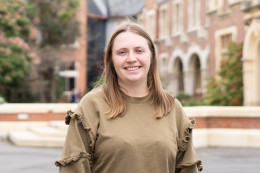 Lauren Jones 160924 2