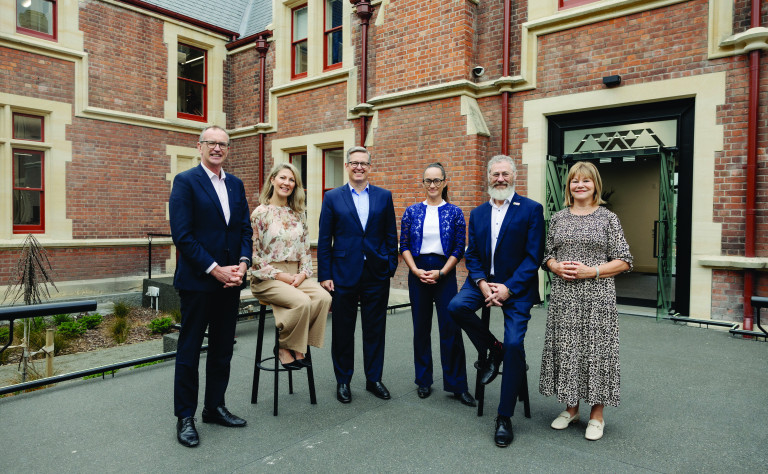 SeniorLeadershipTeam(4)